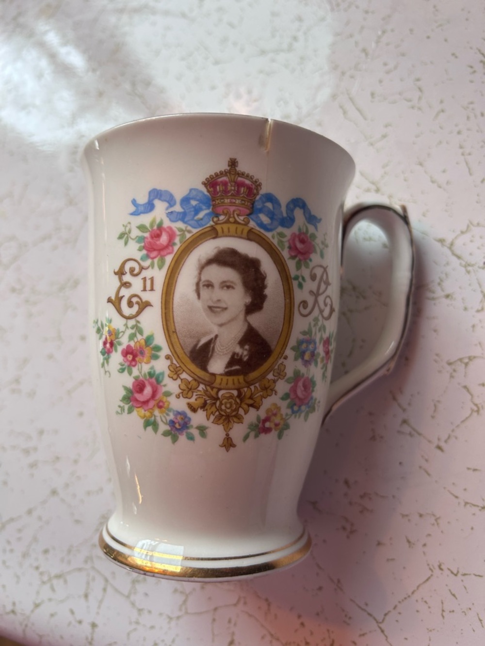 Vintage Queen Elizabeth II Commemorative China Mug with Gold Trim